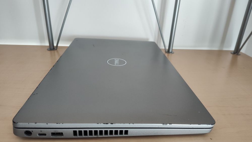 Laptop 15,6" Touchscreen Dell Latitude 5510 Intel i5 10310u 16 GB ddr4