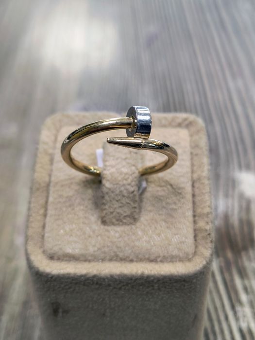 НОВ Златен пръстен 1.28гр / 14К