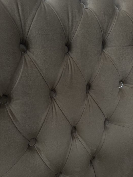 Продается диван с 2 креслами