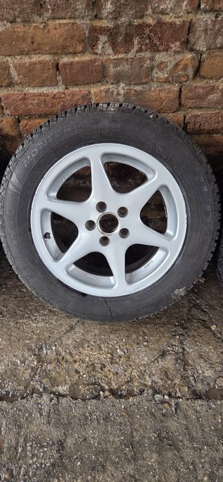 VW GOLF 3 GTI джанти със летни гуми 185/65/15 7J ET35 5x100 цо 56