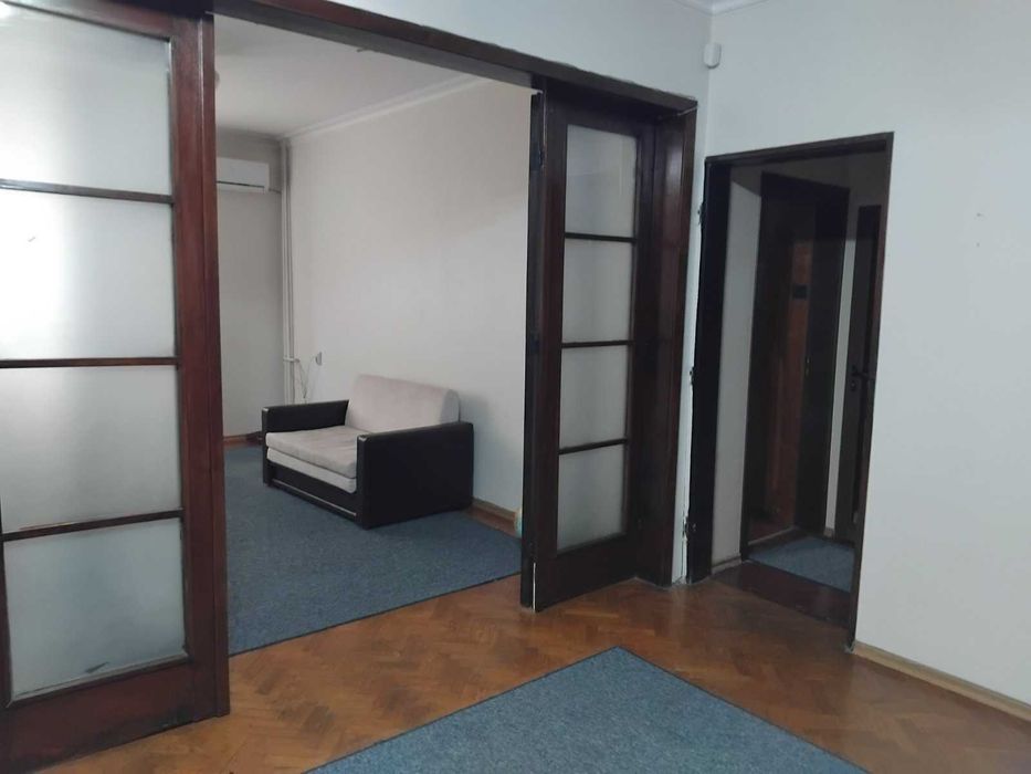 Продава се Четиристаен апартамент в София, Център - 140 кв.м за 4000 €/кв.м - Снимка #11