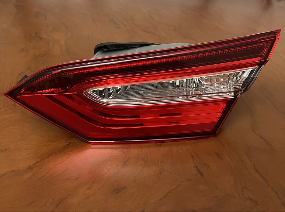 Фонарь камри 70