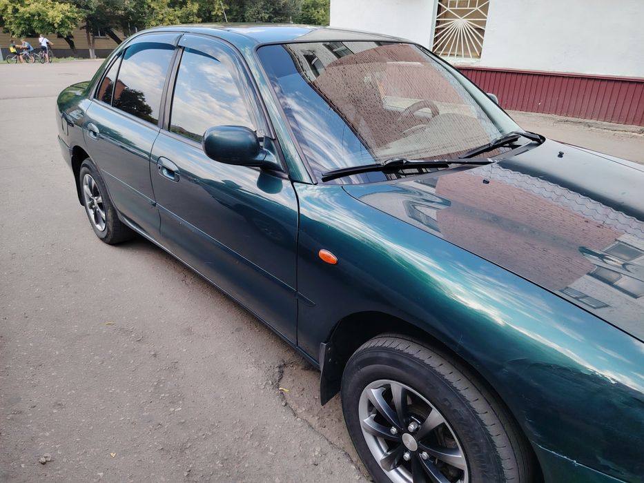 Продам машину Митсубиси