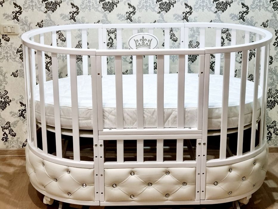 Детская кровать .