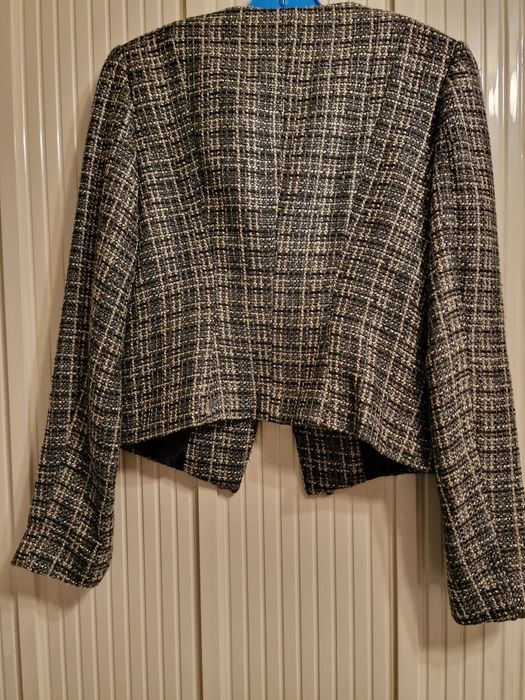 Сако с 2% вълна на марката Jake