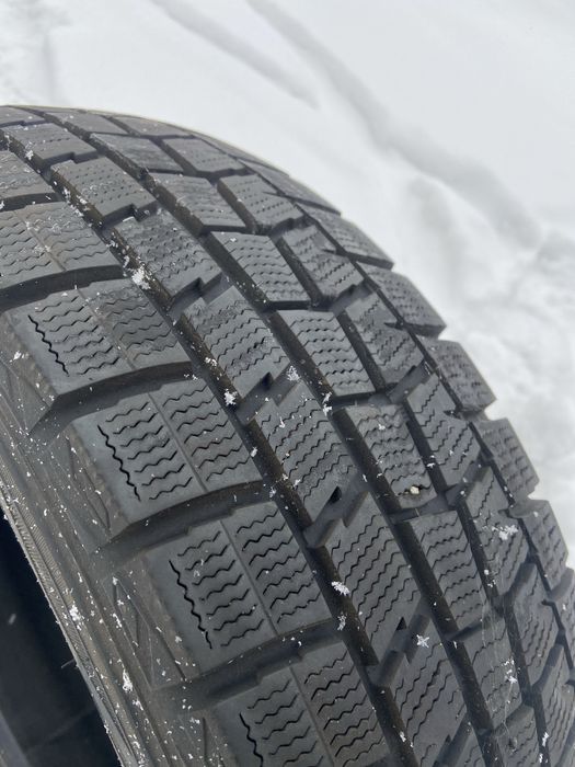 Продам комплект шины 15