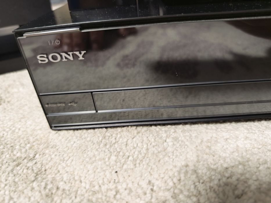 BDV-E970W Sistem Home Cinema 5.1 cu Blu-ray 3D™ (