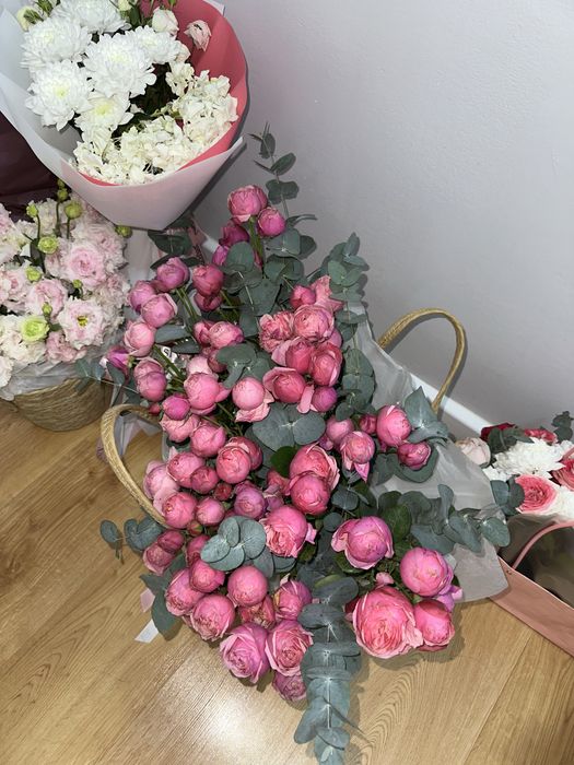 продам цветы.