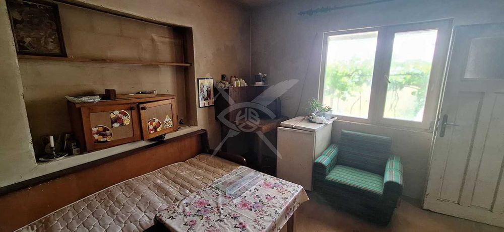 Продава се Къща в с. Загорци, Област Бургас - 63 кв.м за 469 €/кв.м - Снимка #2