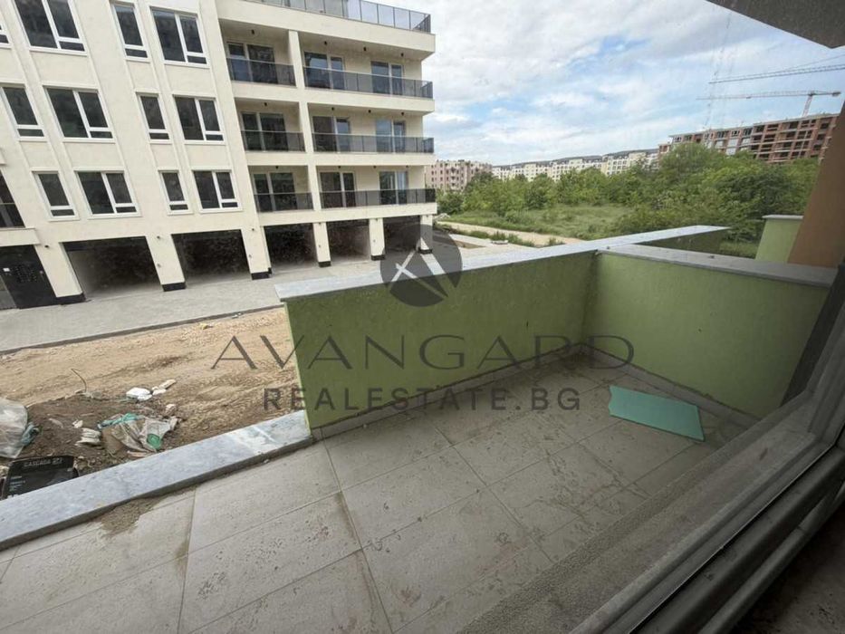 оф.24200 Двустаен пред акт 16/ Южен