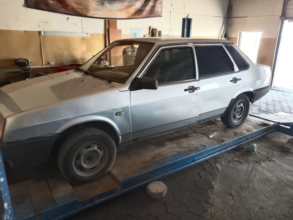 Продам ВАЗ 21099