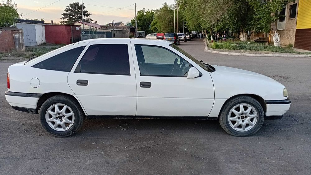 Opel Vectra а 2.0л. АКПП
