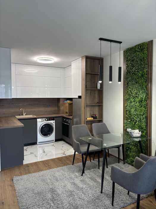 Отдавам под наем чисто нов апартамент 77кв.м.