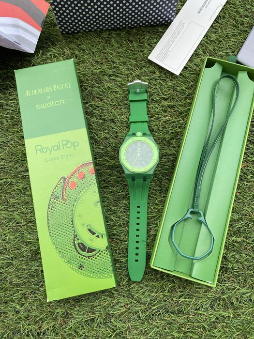 Ap X Swatch Royal Pop Green eight Full Box