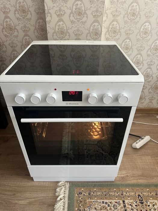 Стеклокерамическая плита “Hansa” 60/60