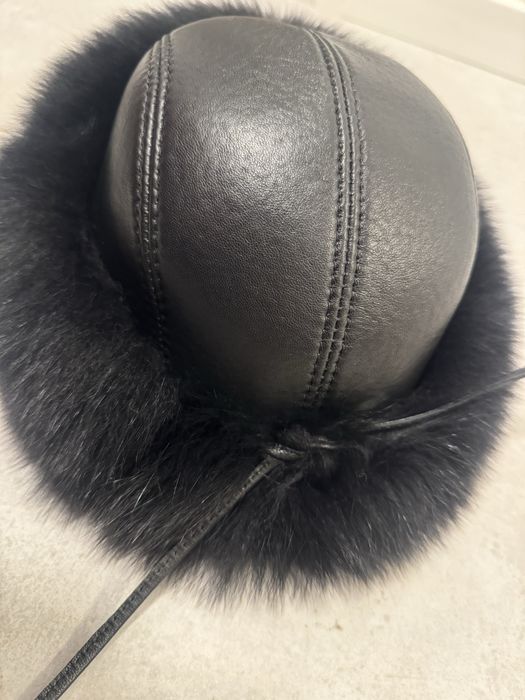 Caciula iarna din piele si blana