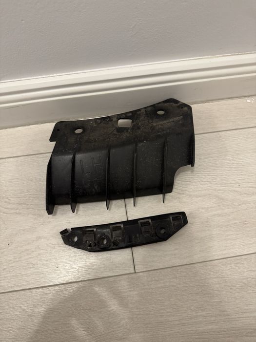 Suport bara/far stanga fata tesla model 3