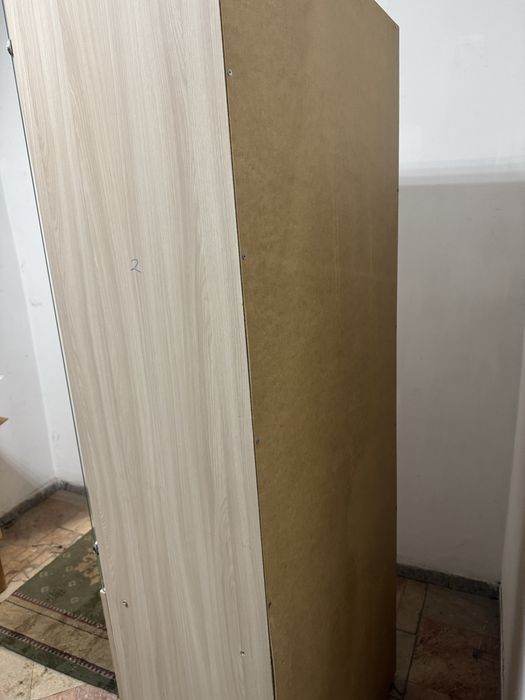 2 шкафа офисных продается