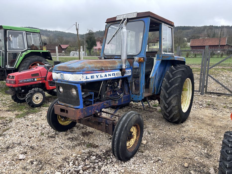Tractor ford -leyland 70 cp