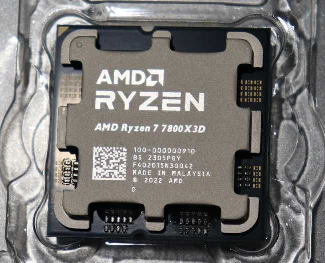 Процессор AMD Ryzen 7 7800X3D