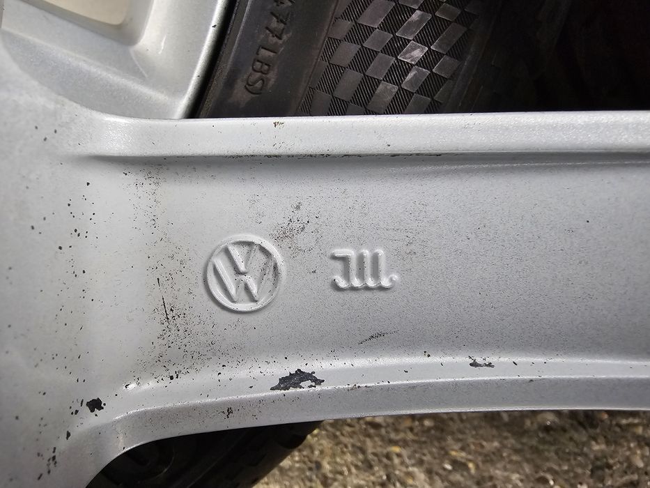 Vand jante aliaj originale vw  , 5x112 cu anvelope de vara 235/45/17