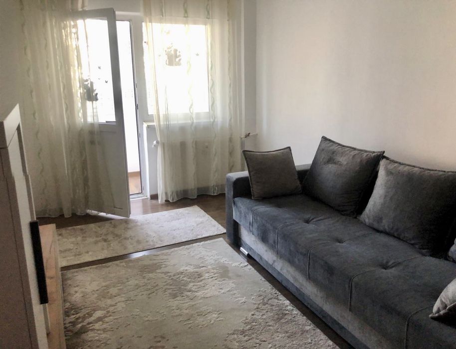 Închiriez garsonieră intrare Obcini