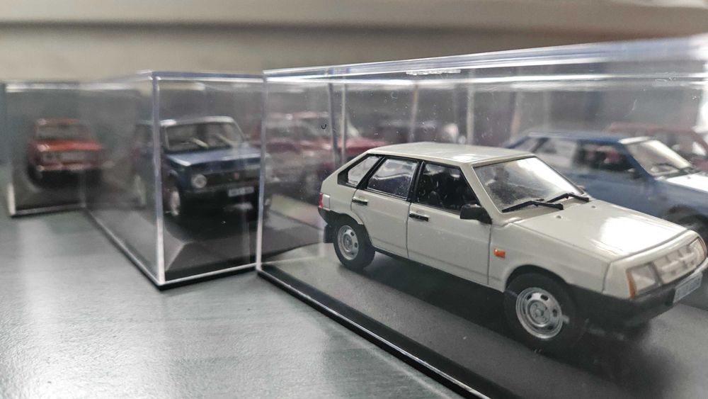 Machete Lada 1:43 DeAgostini