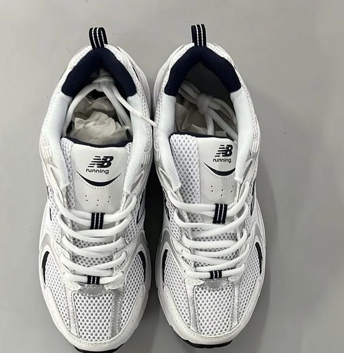New Balance 530