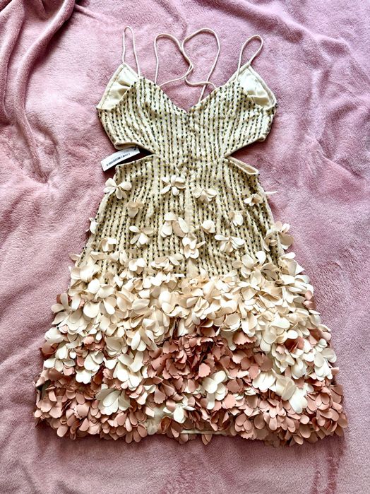 Официална рокля Karen Millen - нова с етикет, размер UK 8, EU 36(S)