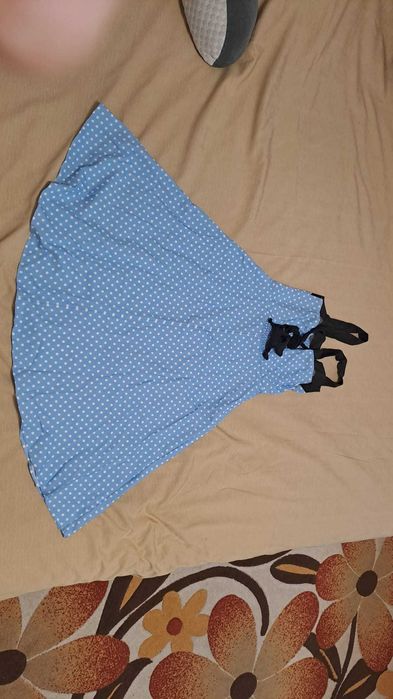 Rochie albastra cu buline noua marimea M