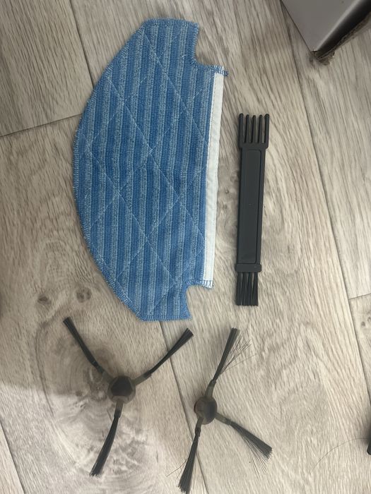 Робот пылесос ATVEL R70