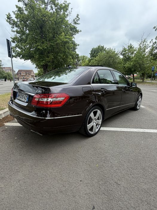 Mercedes e350   3.0 v6 euro 5  Full