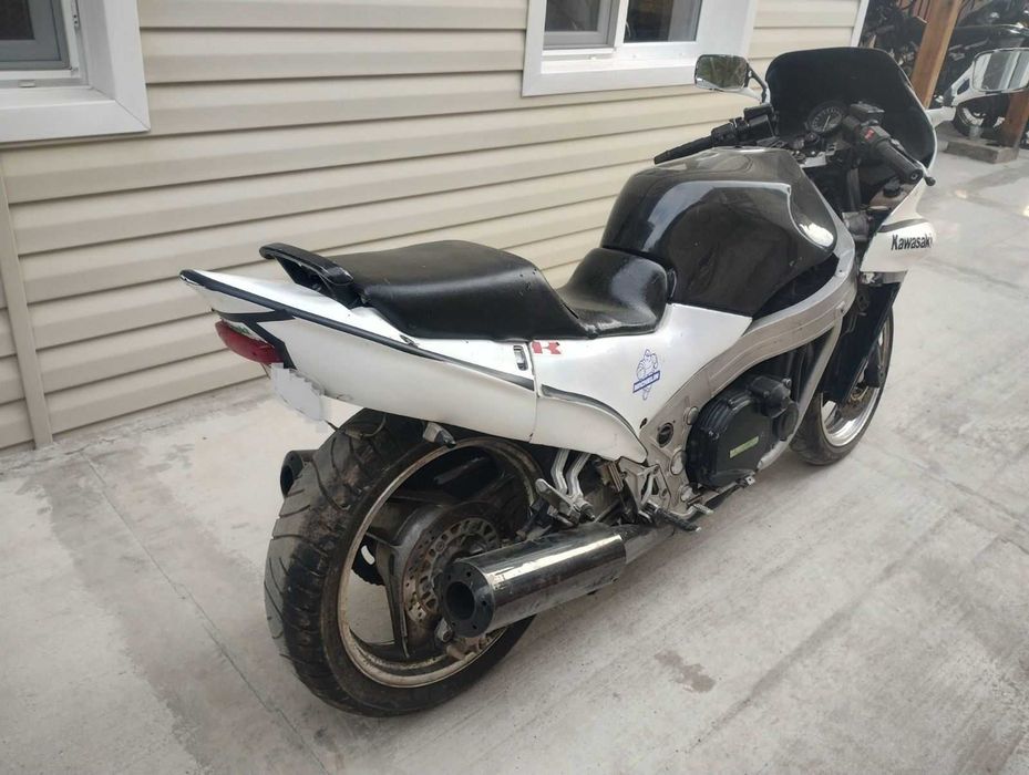 Kawasaki ZX10 на части