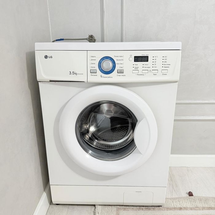 Продам стиральную машину