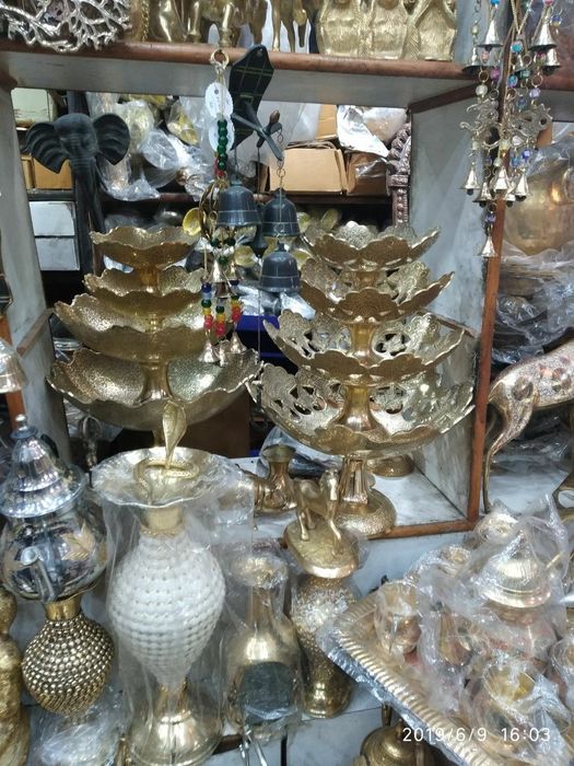 Посуда Этажерки из Индии , металл бронза Новое в наличии