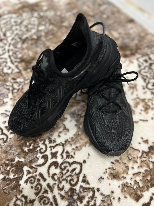 Маратонки Adidas