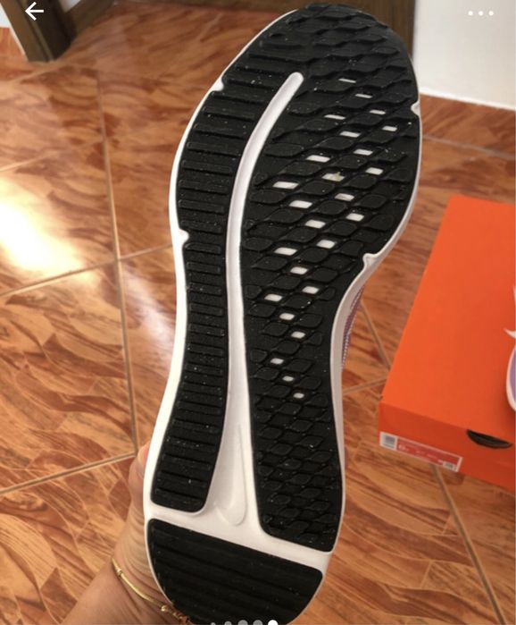 Adidasi marca nike, mar 38