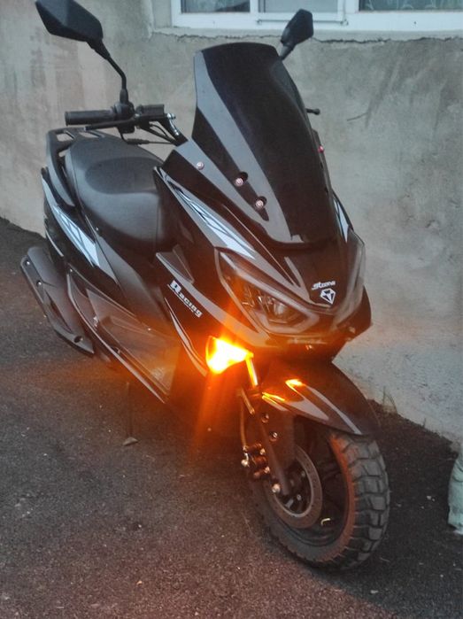 Срочно продам Моффет