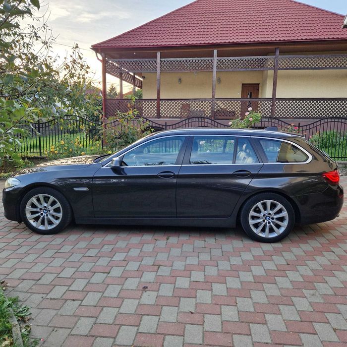 BMW SERIA 5 F11 2013