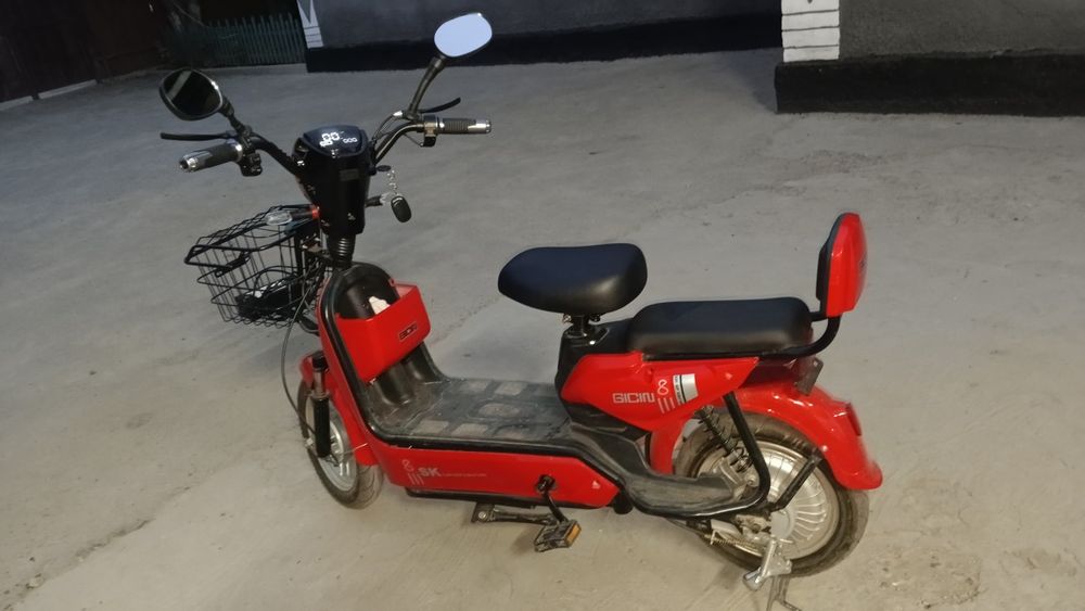 Электроскутер SK8 (пробег 365 км, ГРЭС) — САМОВЫВОЗ