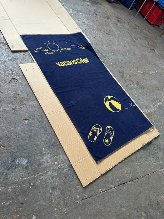 Плажна хавлиена, дебела и голяма велурена луксозна кърпа - 100% памук