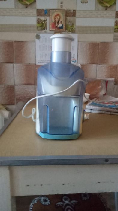 Продам соковыжималку