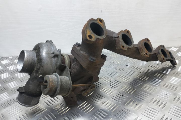 Turbina Turbo Turbosuflanta 2.2 CDI A6460960299 Mercedes-Benz Viano W