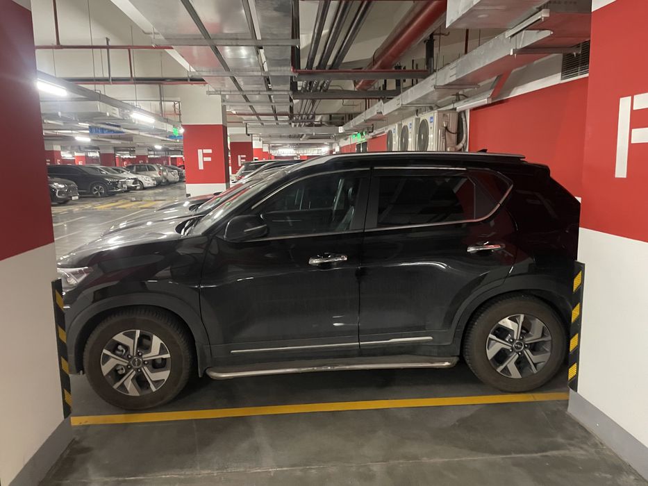 Kia Sonet 3 pozitsiya