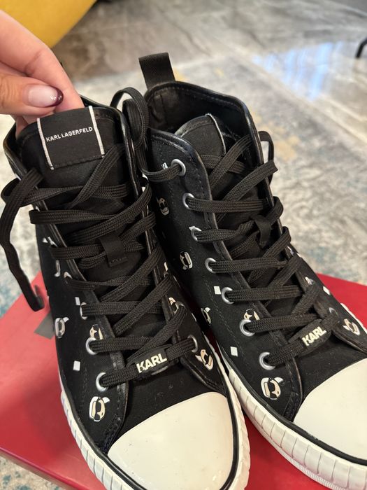 Спортни  кецове