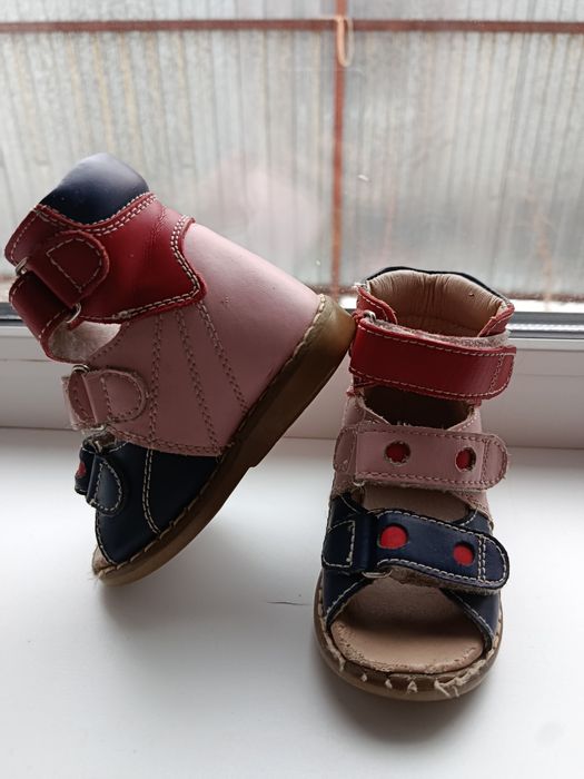 Обувь ортопедическая