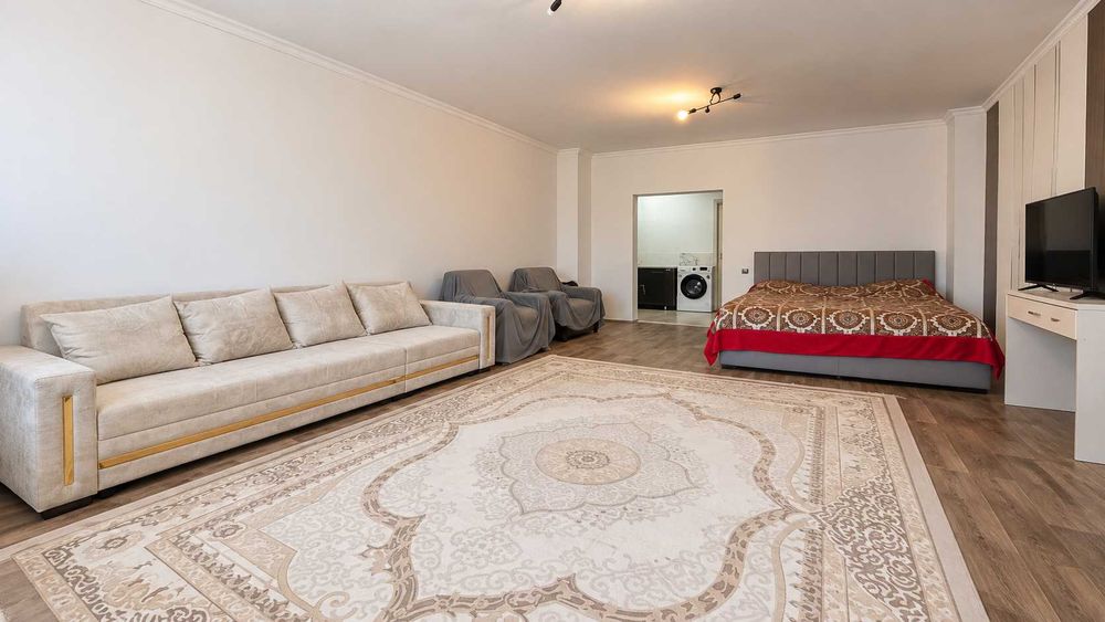 Продам 1 комн кв. 73*m2 в Астане около парка