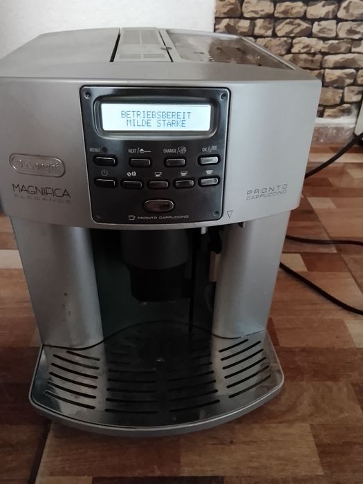 Vând cafetera an stare buna