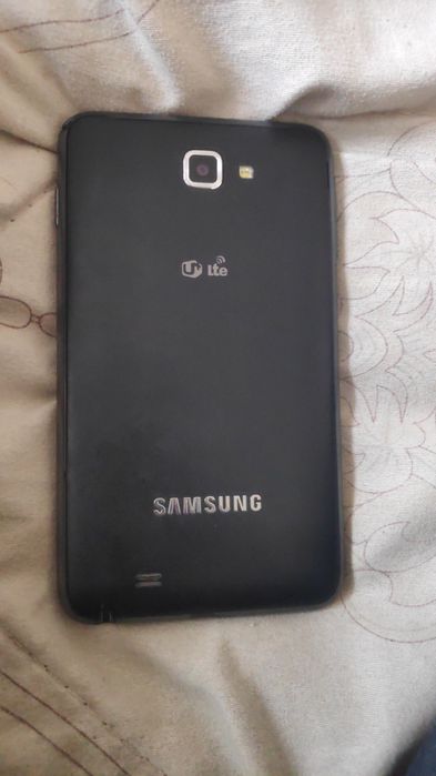 Продам телефон Самсунг