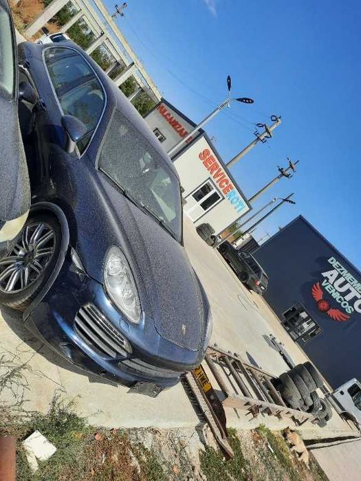 Dezmembram Porsche Cayenne 3.0d ,3.0 benzina/hibrid,4.5i V8  2005-2012